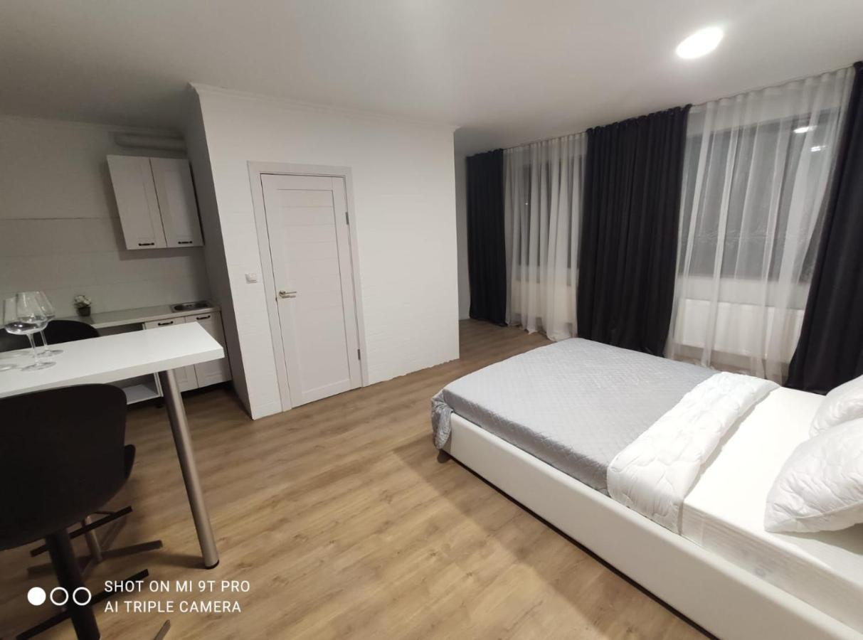 Studio In The Center Appartamento Chişinău Esterno foto